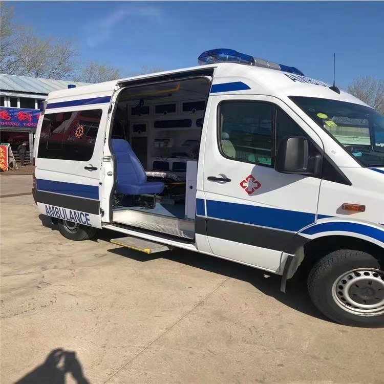 临沧私人长途救护车出租转院回家